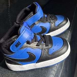 Nike Kids Royal Blue and Black High-Top Sneakers size 6C